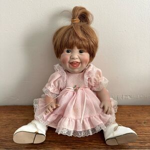 Lee Middleton Doll Missy Pink Dress‎